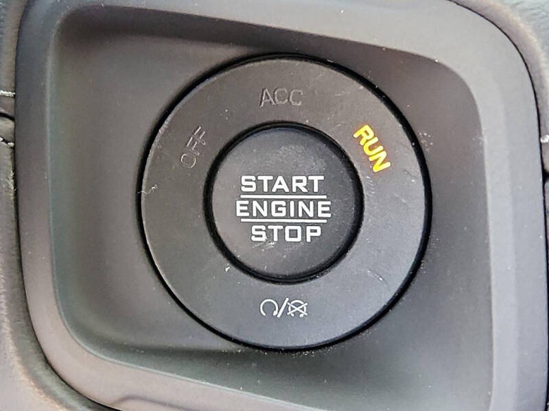 2025 Jeep Gladiator High Tide