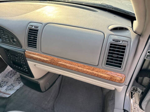 2000 Lincoln Continental