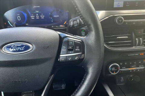 2021 Ford Escape Titanium