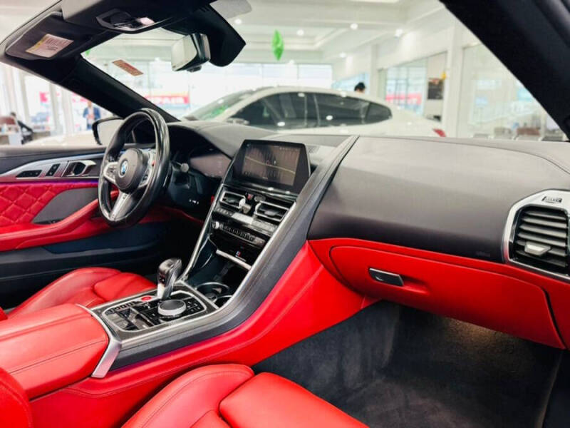 2022 BMW M8 Competition