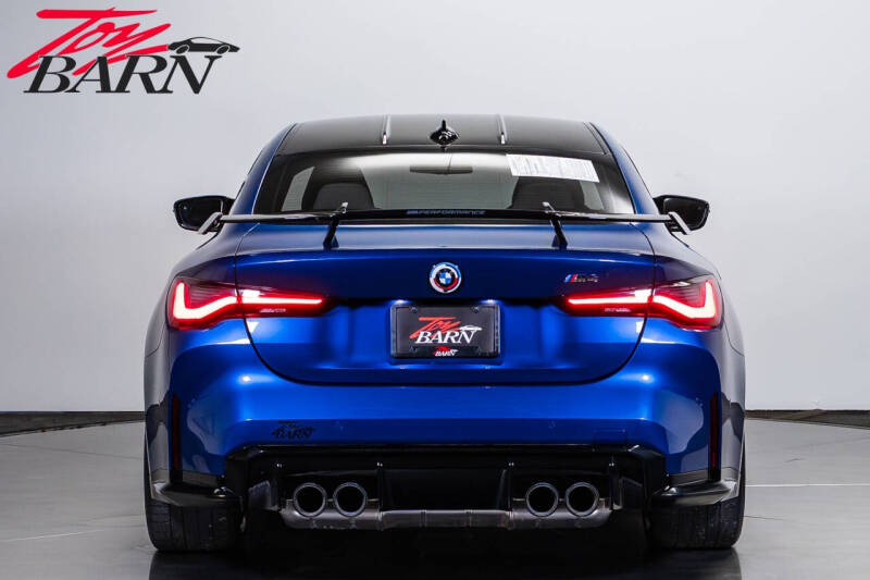 2023 BMW M4