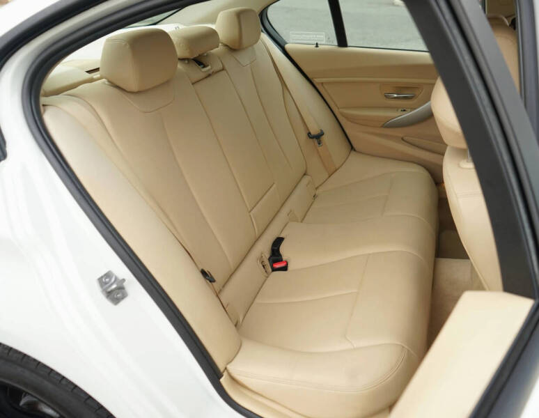 2013 BMW 3 Series 328i xDrive