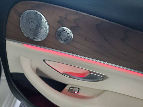 2017 Mercedes-Benz E-Class E 300 4MATIC