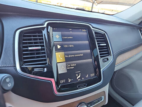 2017 Volvo XC90 T6 Inscription