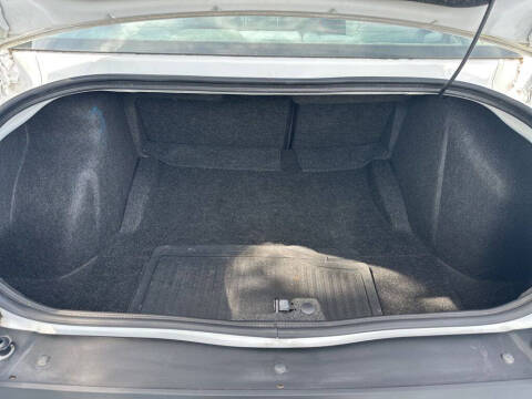 2012 Dodge Challenger SXT