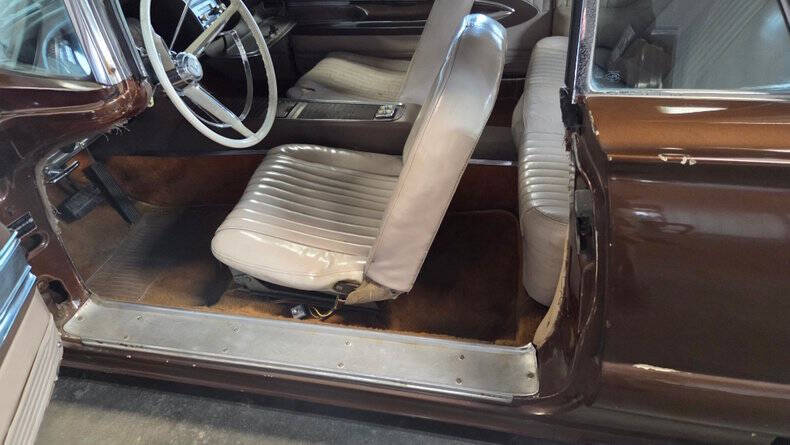 1960 Ford Thunderbird