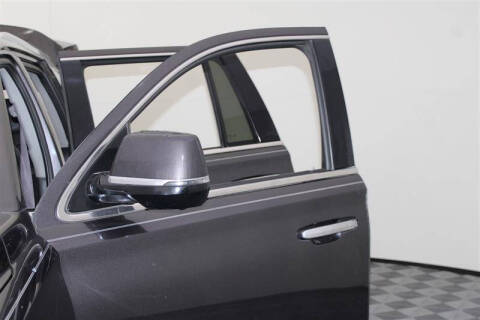 2016 Cadillac Escalade Luxury Collection