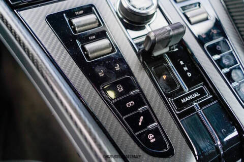 2025 Aston Martin DB12 V8