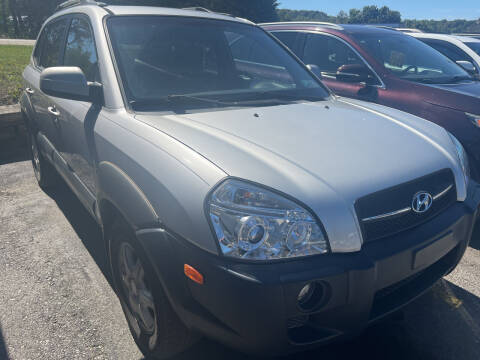 2005 Hyundai Tucson for sale at BURNWORTH AUTO INC in Windber PA