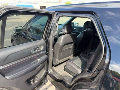 2017 Ford Explorer Sport