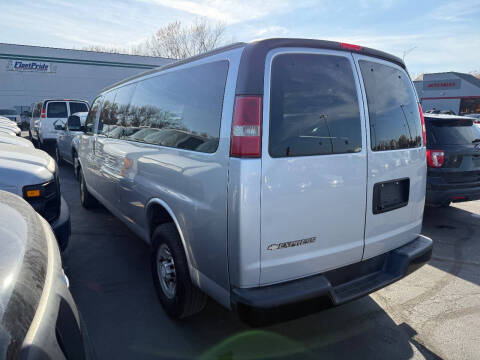 2017 Chevrolet Express LS 3500