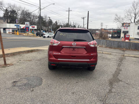2016 Nissan Rogue SV