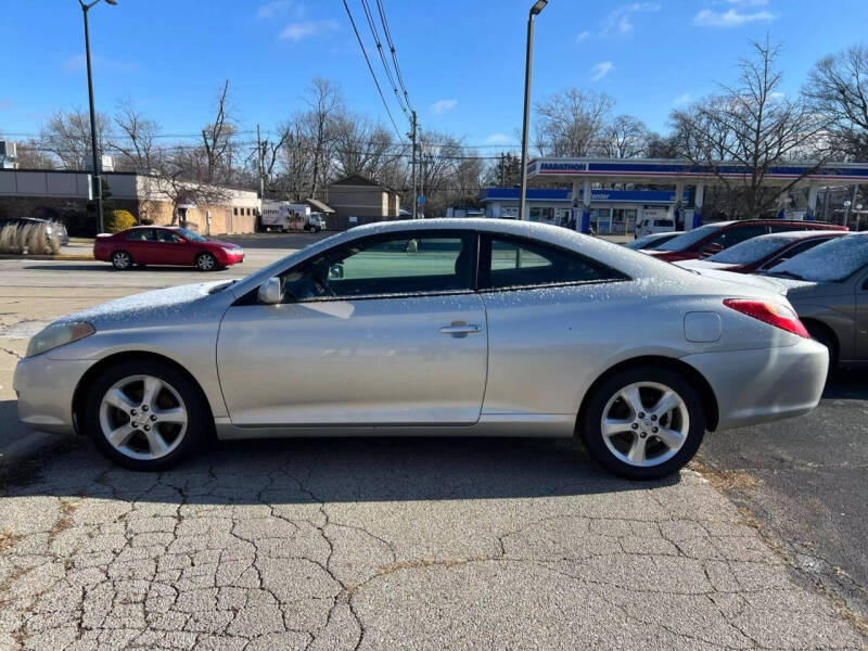 2004 Toyota Camry Solara for sale at VINE STREET MOTOR CO in Urbana IL