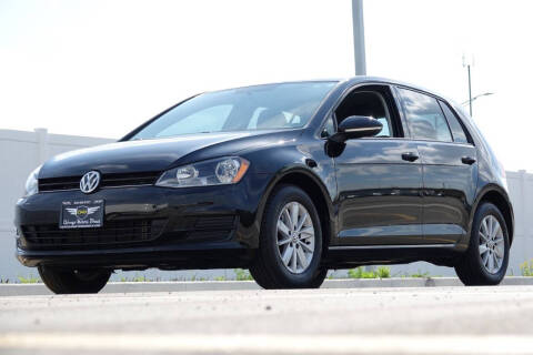 2016 Volkswagen Golf TSI S