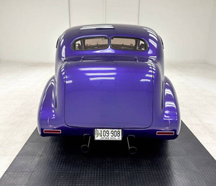 1937 Buick Roadmaster