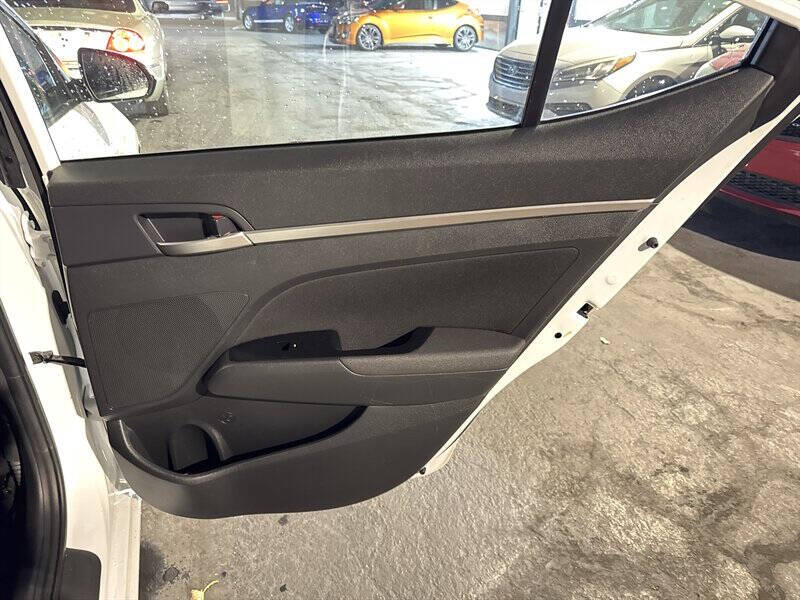 2020 Hyundai Elantra SEL