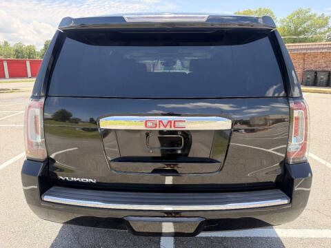 2017 GMC Yukon Denali