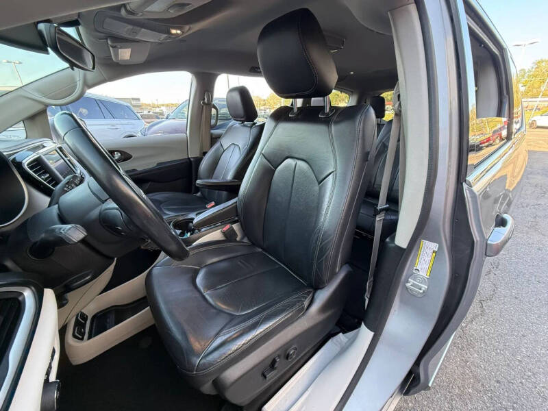2018 Chrysler Pacifica Touring L