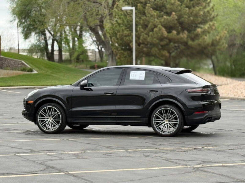 2020 Porsche Cayenne Coupe