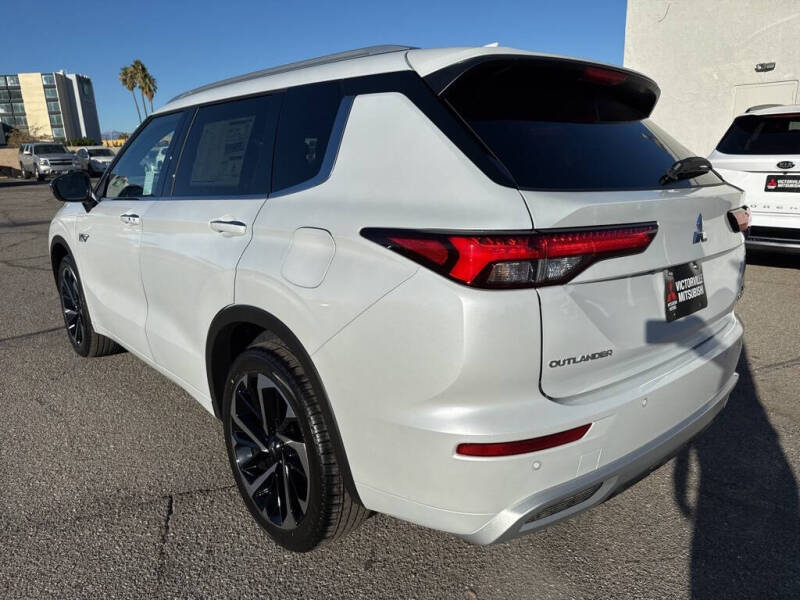2025 Mitsubishi Outlander PHEV SEL