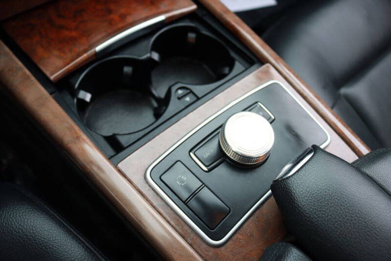 2012 Mercedes-Benz E-Class