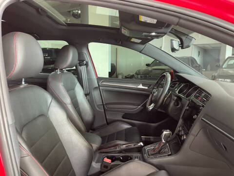 2020 Volkswagen Golf GTI Autobahn