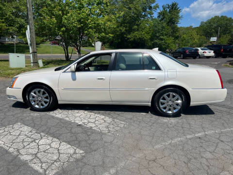 2011 Cadillac DTS for sale at ABC Auto Sales in Culpeper VA