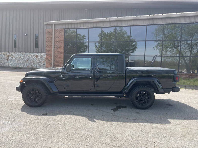 Used 2021 Jeep Gladiator Sport S with VIN 1C6JJTAG1ML580112 for sale in Maysville, KY