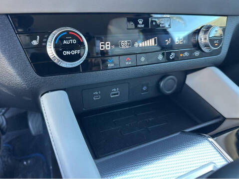 2023 Mitsubishi Outlander PHEV SEL