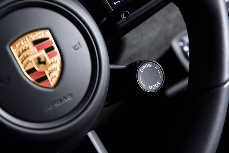 2024 Porsche 911 Carrera GTS