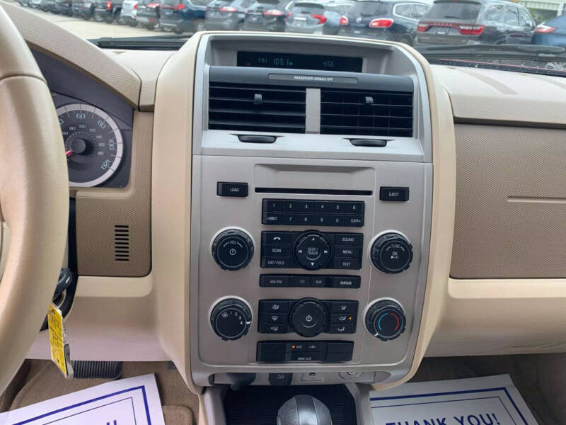 2011 Ford Escape XLT