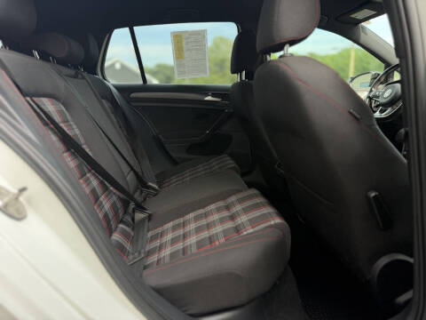 2020 Volkswagen Golf GTI S