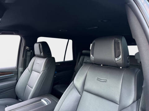 2024 Cadillac Escalade Luxury