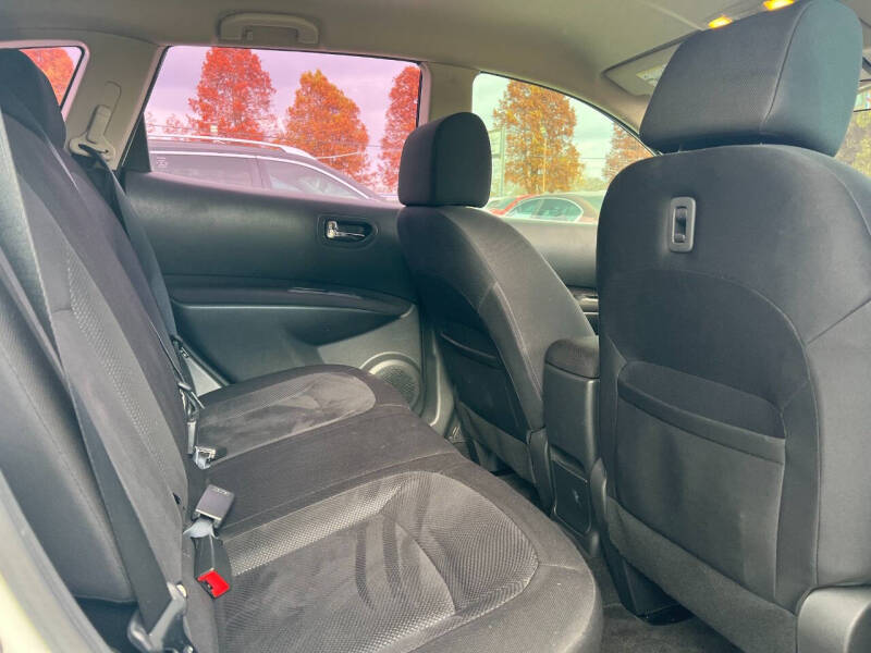 2014 Nissan Rogue Select S