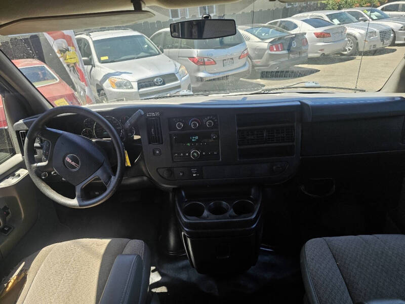 2014 GMC Savana 2500