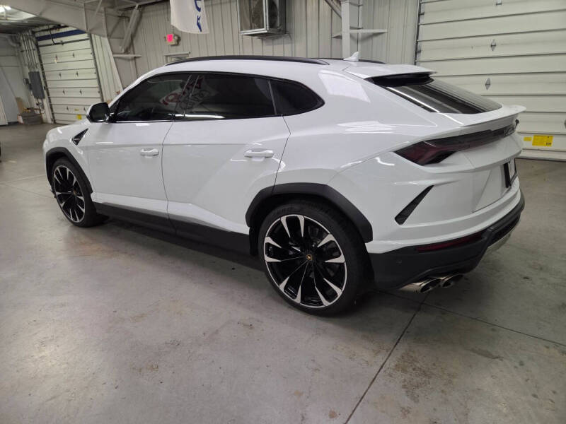 2020 Lamborghini Urus