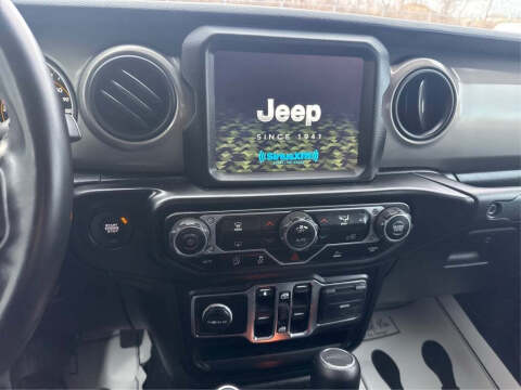 2021 Jeep Gladiator Willys Sport
