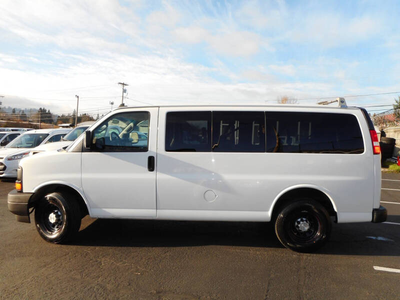 2017 Chevrolet Express LS 2500