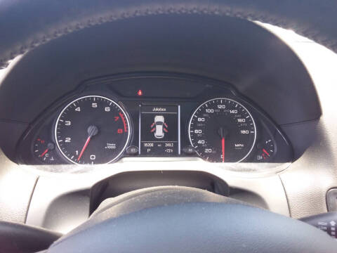 2012 Audi Q5 2.0T quattro Premium Plus