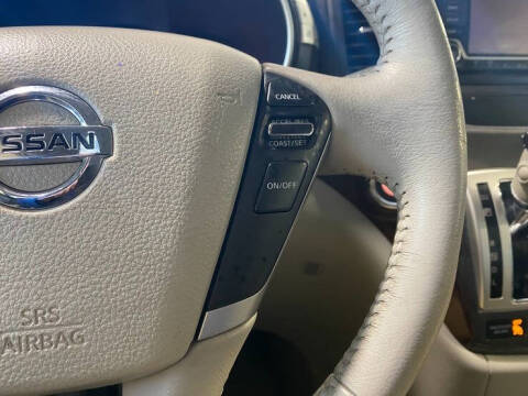 2017 Nissan Quest SV