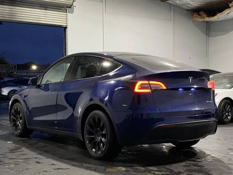 2022 Tesla Model Y Long Range