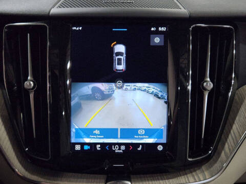 2023 Volvo XC60 Recharge T8 Plus Bright Theme