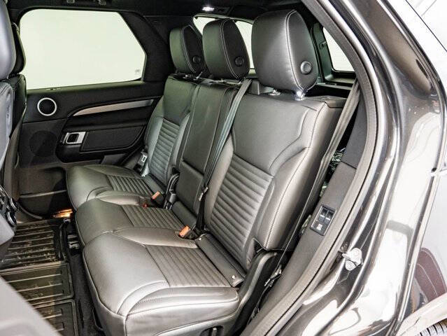 2026 Land Rover Discovery