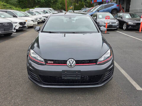 2016 Volkswagen Golf GTI SE