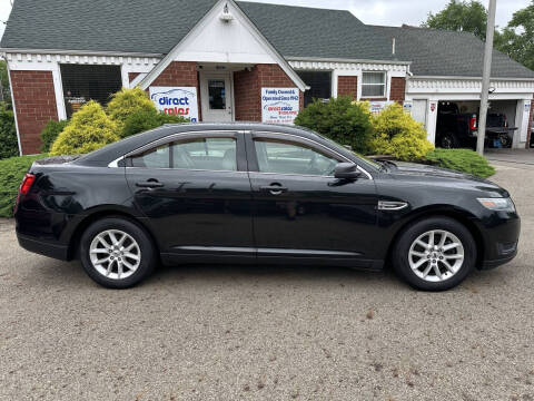 2013 Ford Taurus SE