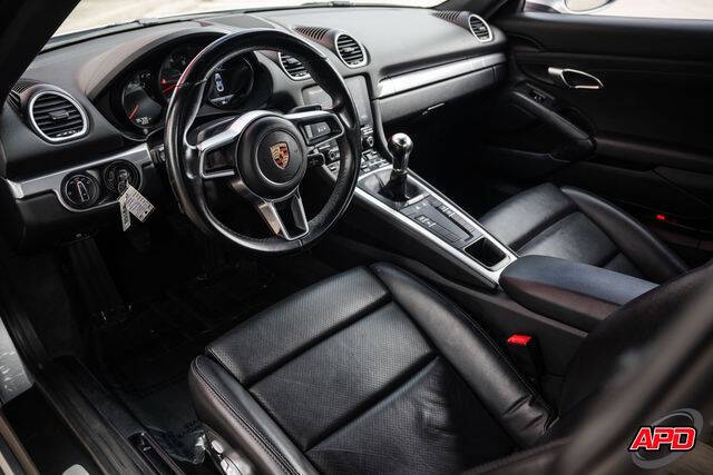 2017 Porsche 718 Cayman