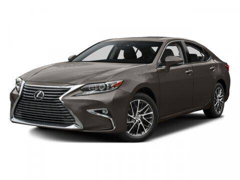 2018 Lexus ES 350 for sale at Quality Chevrolet Buick GMC of Englewood in Englewood NJ