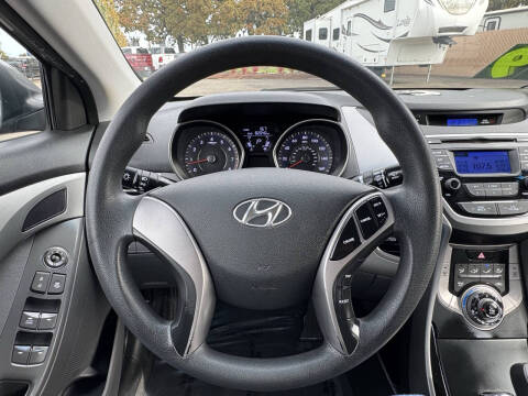 2013 Hyundai Elantra GLS