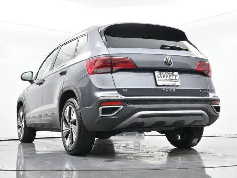 2024 Volkswagen Taos SE 4Motion