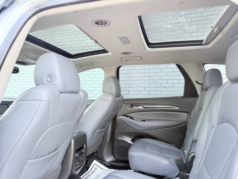 2020 Buick Enclave Essence